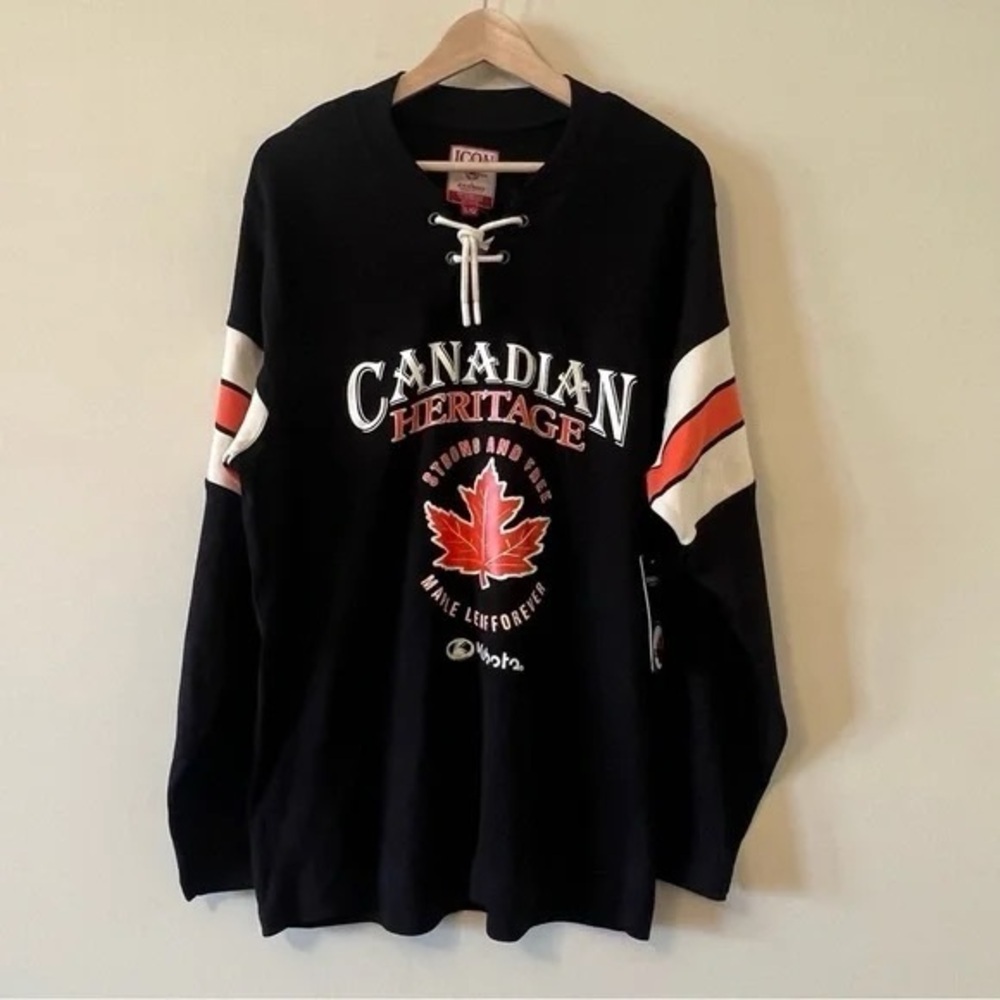 Black Long-Sleeve Pullover Sweater